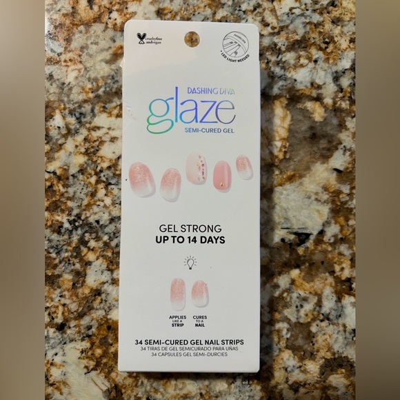 Dashing Diva Glaze Semi Cured Gel Nail Polish Strips Bundle of 5 - Picture 6 of 6